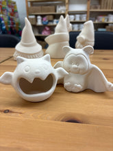 Load image into Gallery viewer, Hand Poured Halloween