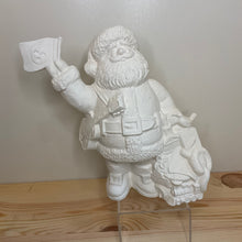 Load image into Gallery viewer, Santa Figurines