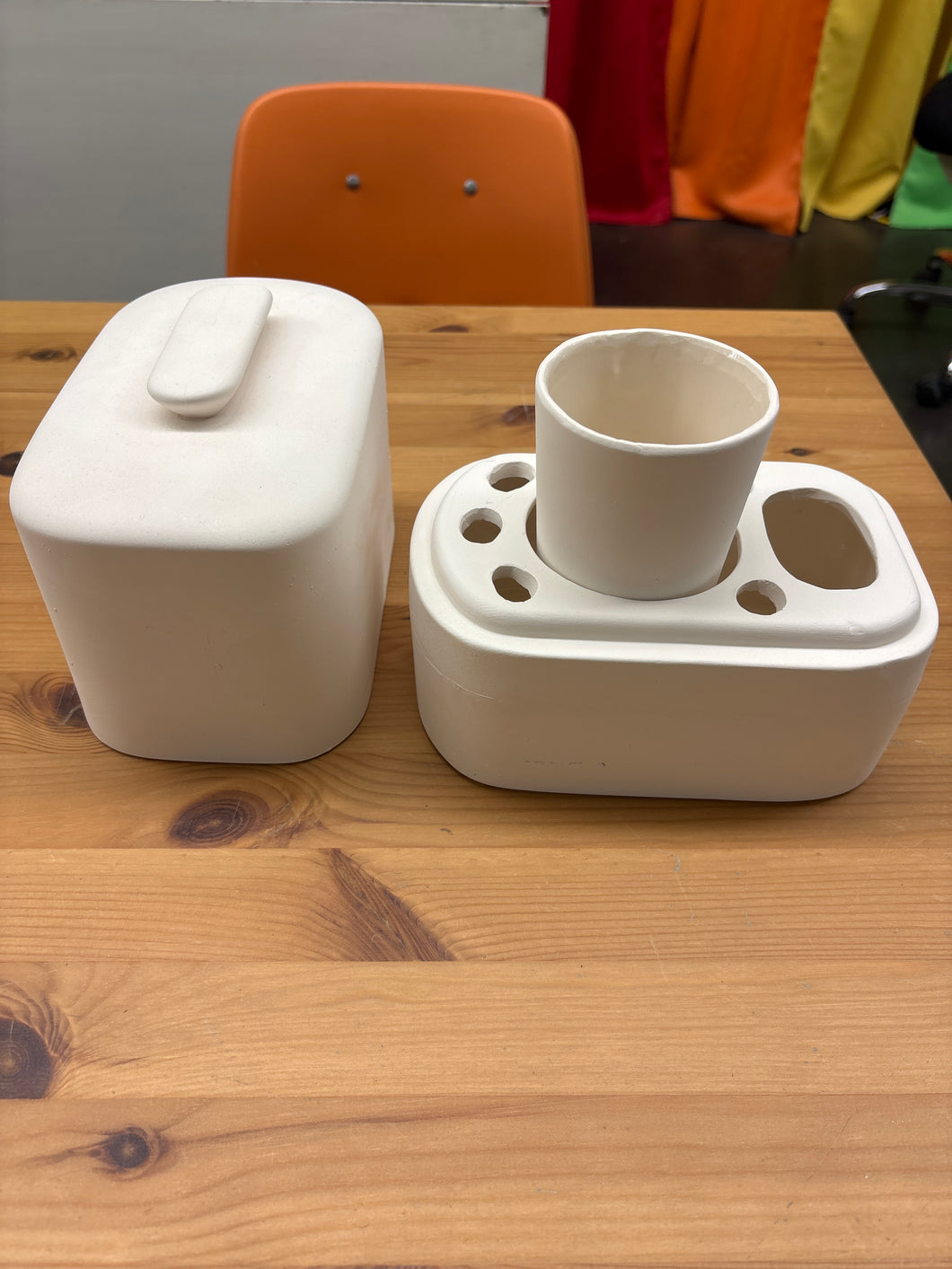 Vintage Bathroom Set