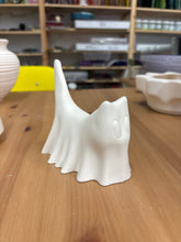 Load image into Gallery viewer, Hand Poured Halloween
