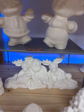 Load image into Gallery viewer, Santa Figurines

