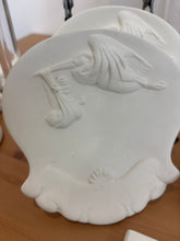 Load image into Gallery viewer, Stork Plates
