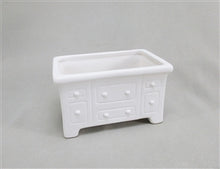 Load image into Gallery viewer, Dresser Planter
