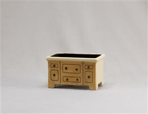 Dresser Planter