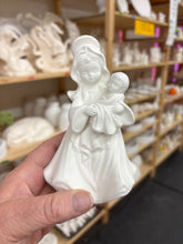 Load image into Gallery viewer, Angel Figurines
