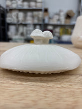 Load image into Gallery viewer, Arnels Mushroom Items
