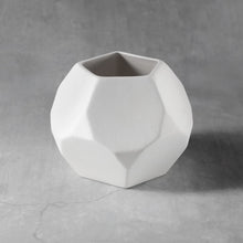 Load image into Gallery viewer, Faceted Planters
