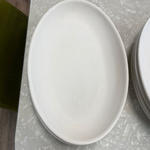 Load image into Gallery viewer, Oval Serving Platters
