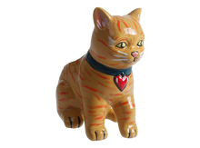 Load image into Gallery viewer, Kitty Planter
