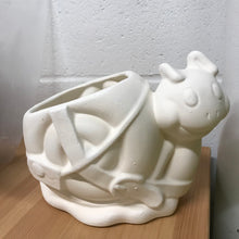 Load image into Gallery viewer, Snail Planter
