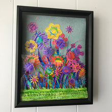 Load image into Gallery viewer, Tripping Daisies

